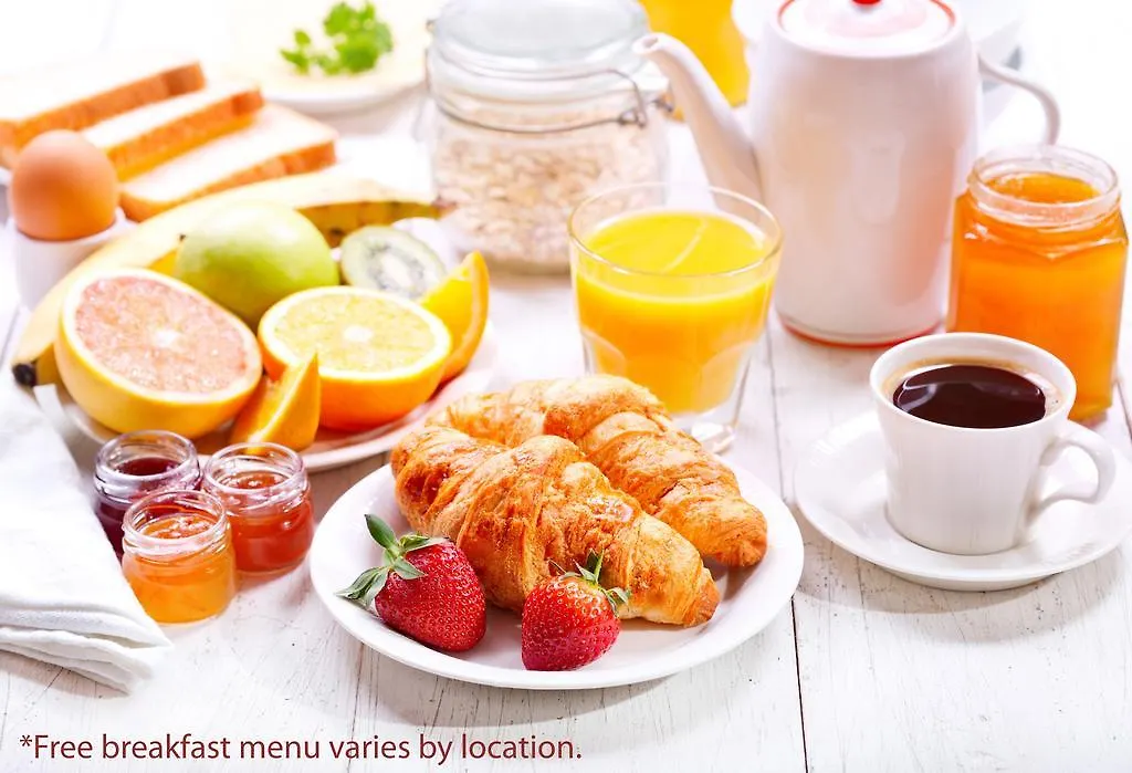Hotel Days Inn By Wyndham Ottawa Airport