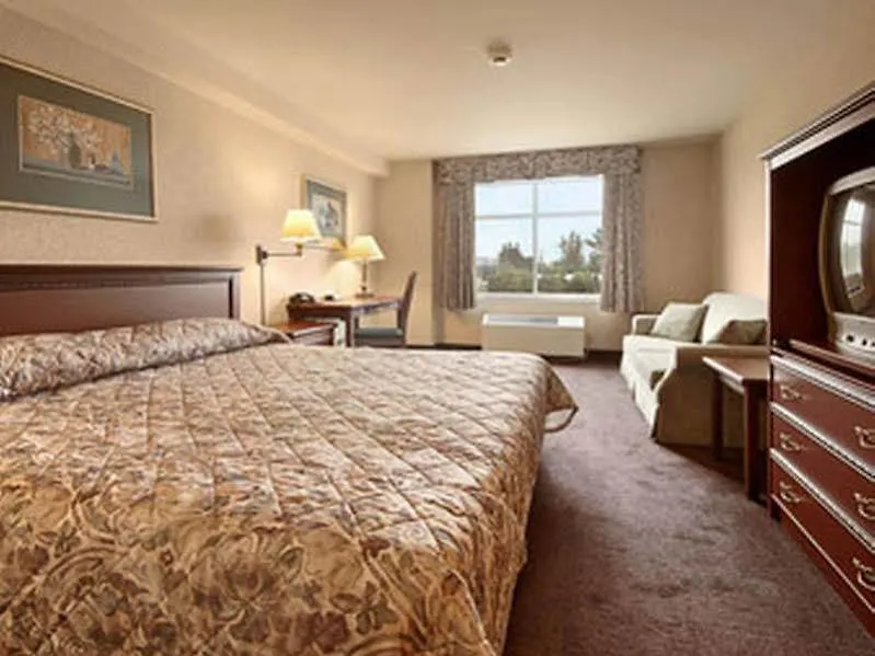 Days Inn By Wyndham Ottawa Airport 3*,  Canada