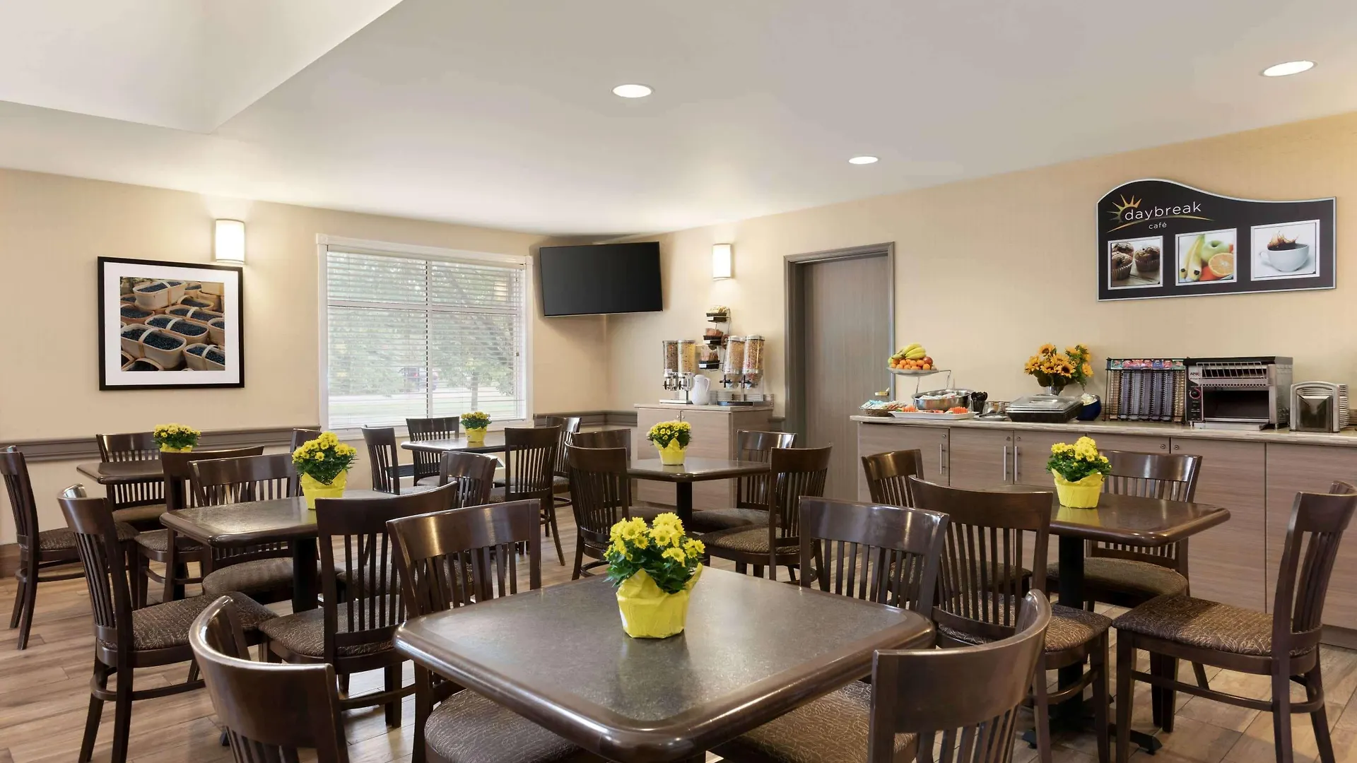 Days Inn By Wyndham Ottawa Airport 3*,