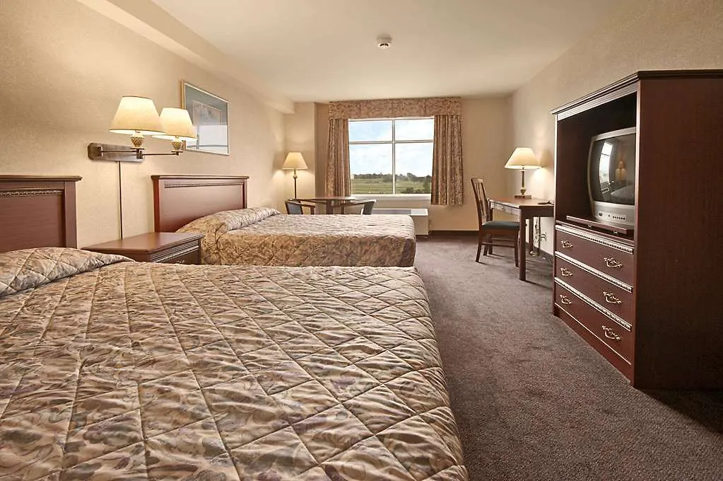 Days Inn By Wyndham Ottawa Airport 3*,